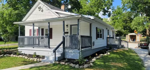 98 Newham St, Wilmington, OH 45177