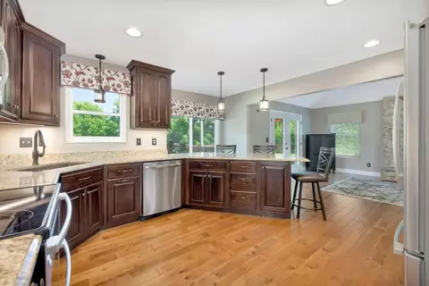 7756 Mitchell Park Dr, Cleves, OH 45002 photo 16