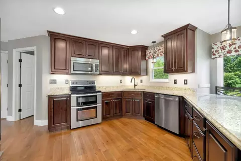 7756 Mitchell Park Dr, Cleves, OH 45002 photo 17