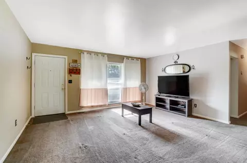 11459 Kenn Rd, Forest Park, OH 45240 photo 3