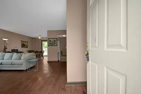 4837 Stoneybrook Rd, Cincinnati, OH 45244 photo 3