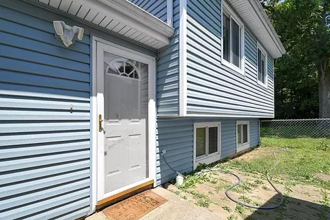 4837 Stoneybrook Rd, Cincinnati, OH 45244 photo 2
