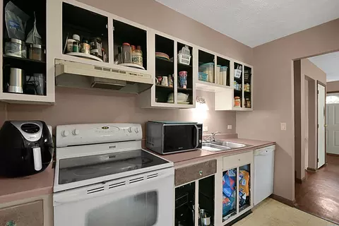4837 Stoneybrook Rd, Cincinnati, OH 45244 photo 8