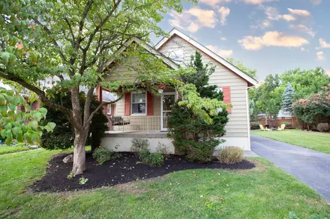 6836 Buckingham Pl, Cincinnati, OH 45227