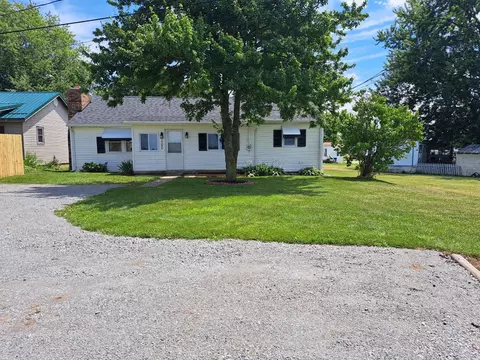 12406 Lovers Ln, Greenfield, OH 45123