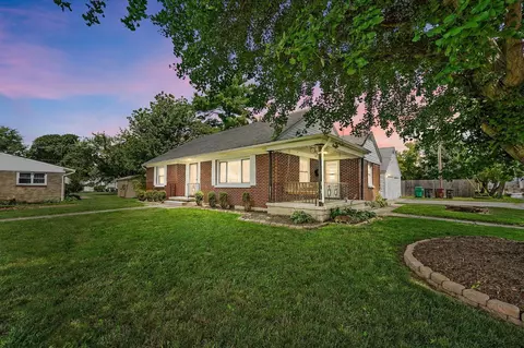 111 Lewis, Sabina, OH 45169