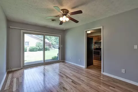 53 Leonard Dr, Blanchester, OH 45107 photo 10