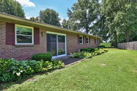 53 Leonard Dr, Blanchester, OH 45107 photo 33