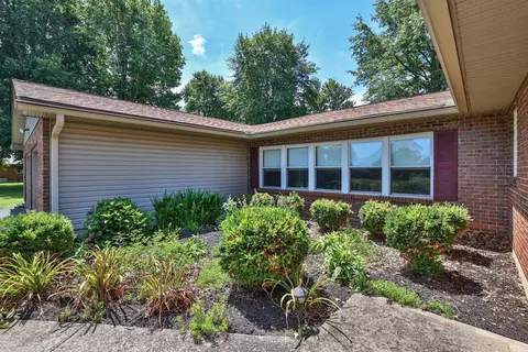 53 Leonard Dr, Blanchester, OH 45107 photo 32