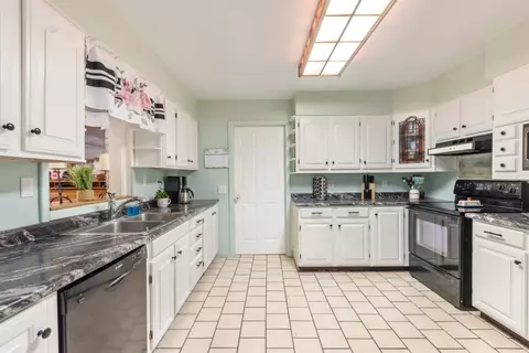 3588 Bootjack Corner Rd, Williamsburg, OH 45176 photo 6