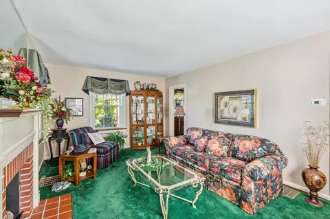 8327 Jadwin St, Cincinnati, OH 45216 photo 5