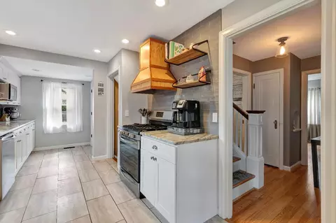 3868 Settle Rd, Mariemont, OH 45227 photo 14