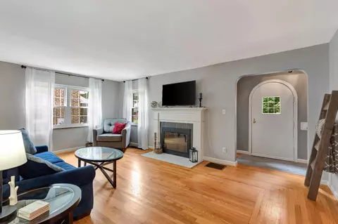 3868 Settle Rd, Mariemont, OH 45227 photo 5