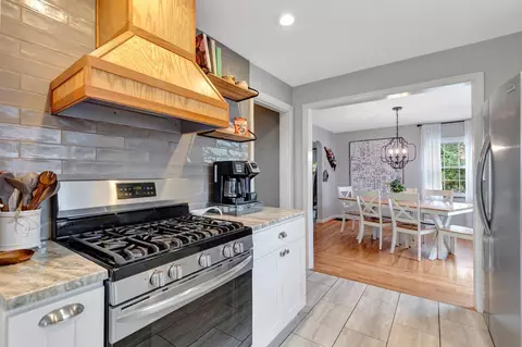 3868 Settle Rd, Mariemont, OH 45227 photo 13