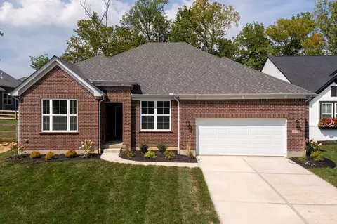4153 Cyprus Creek Ct, Cincinnati, OH 45245