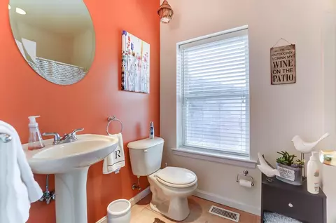 308 Milton St, Cincinnati, OH 45202 photo 28