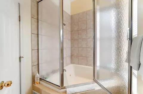 308 Milton St, Cincinnati, OH 45202 photo 23