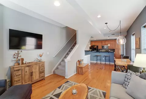 308 Milton St, Cincinnati, OH 45202 photo 9