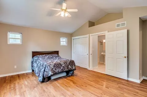 9041 Foxhunter Ln, Cincinnati, OH 45242 photo 18