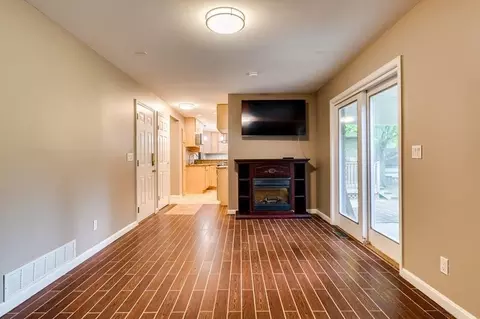 9041 Foxhunter Ln, Cincinnati, OH 45242 photo 12