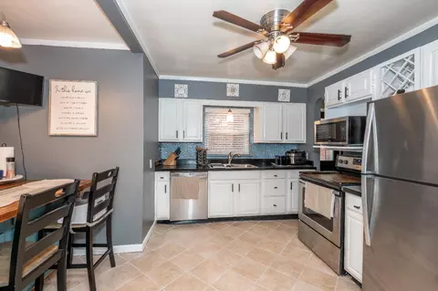 703 Anderson Ferry Rd, Cincinnati, OH 45238 photo 10