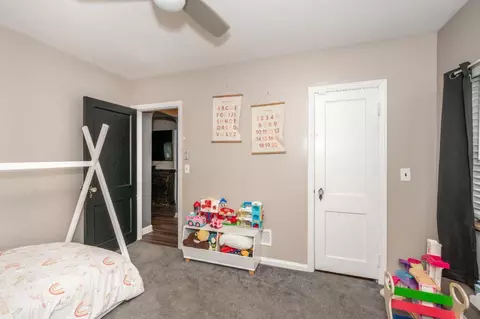 703 Anderson Ferry Rd, Cincinnati, OH 45238 photo 19