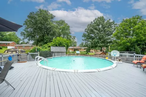 703 Anderson Ferry Rd, Cincinnati, OH 45238 photo 33