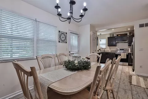 158 Hildebrant Dr, Hamilton Township, OH 45039 photo 9