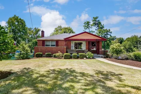 7653 Dog Trot Rd, Cincinnati, OH 45248
