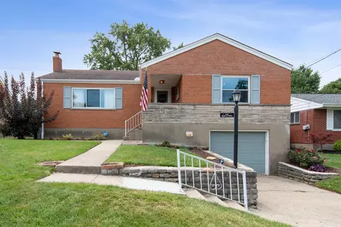 6033 Bearcat Dr, Cincinnati, OH 45248