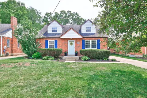 7803 Dee St, Madeira, OH 45243