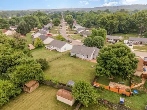 98 Flintstone Dr, Harrison, OH 45030 photo 17
