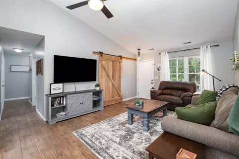 98 Flintstone Dr, Harrison, OH 45030 photo 5
