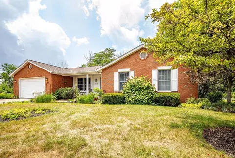 1210 Elizabeth Dr, Hamilton, OH 45013