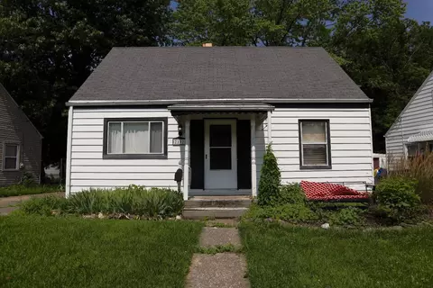 2132 Bataan, Kettering, OH 45420