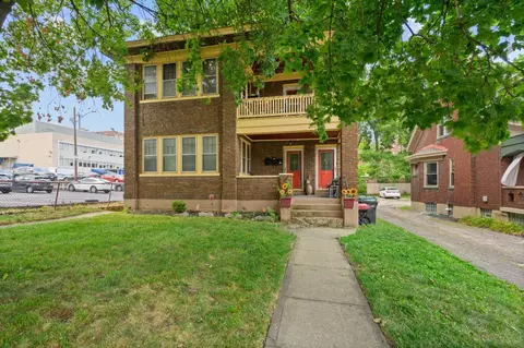 2621 Ashland, Cincinnati, OH 45206
