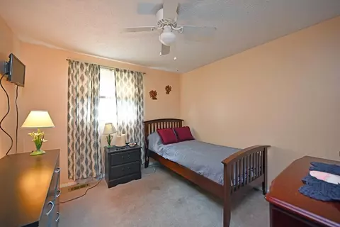 620 Regent Rd, Cincinnati, OH 45245 photo 22