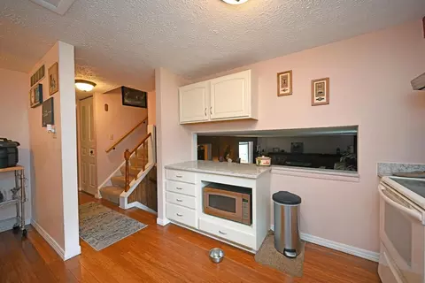 620 Regent Rd, Cincinnati, OH 45245 photo 8
