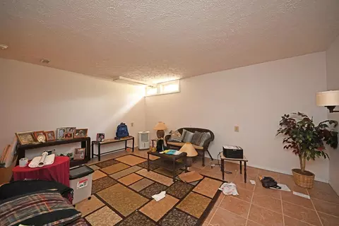 620 Regent Rd, Cincinnati, OH 45245 photo 27