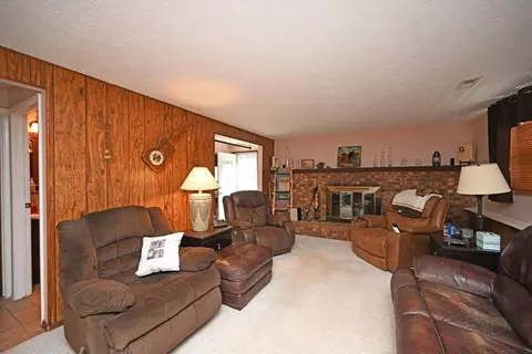 620 Regent Rd, Cincinnati, OH 45245 photo 13