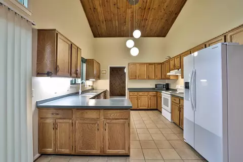 531 Shade Rd, Cincinnati, OH 45255 photo 6