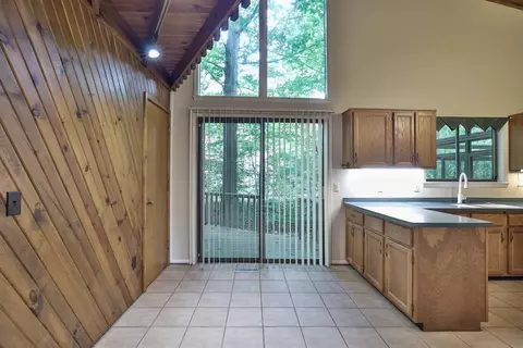 531 Shade Rd, Cincinnati, OH 45255 photo 9