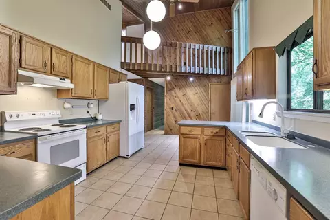 531 Shade Rd, Cincinnati, OH 45255 photo 8