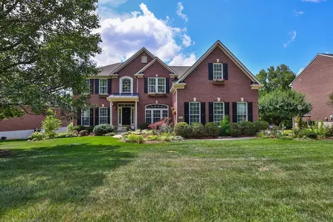 3617 Weitz Dr, Cincinnati, OH 45248