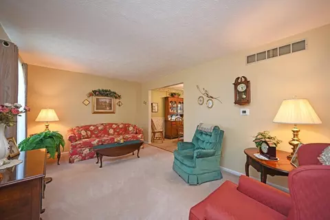 4444 Walnut Xing, Batavia, OH 45103 photo 4