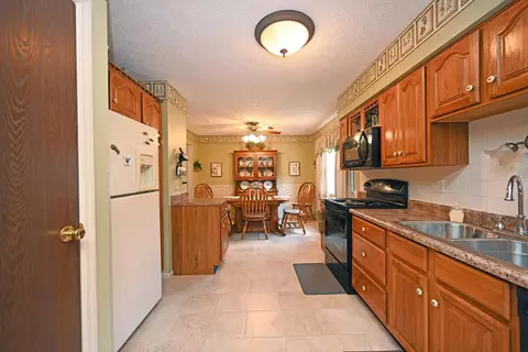 4444 Walnut Xing, Batavia, OH 45103 photo 7