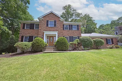 776 Farmsworth Ct, Cincinnati, OH 45255