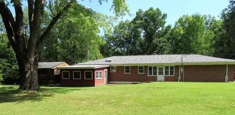 403 Chapel Rd, Amelia, OH 45102 photo 2