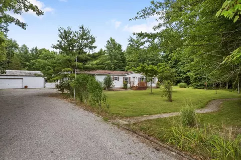 12136 Fite Rd, Bethel, OH 45106