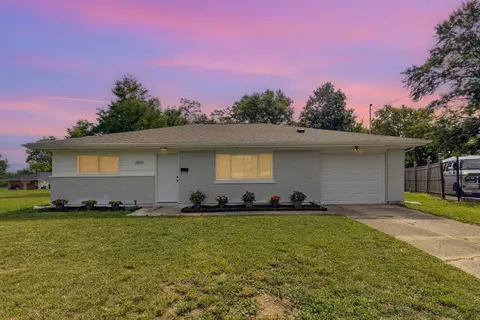 2400 Uranus, Cincinnati, OH 45231